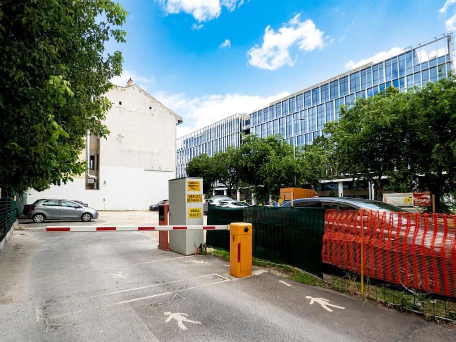 Ferienwohnung Vidra-Lak With Private Parking Budapest Exterior foto
